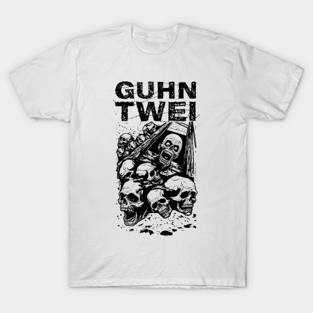 GUHN TWEI - Hymne a la guillotine T-Shirt by JDTee